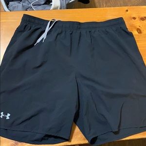 Under Armour black shorts